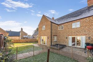 Photo 28- click for photo gallery